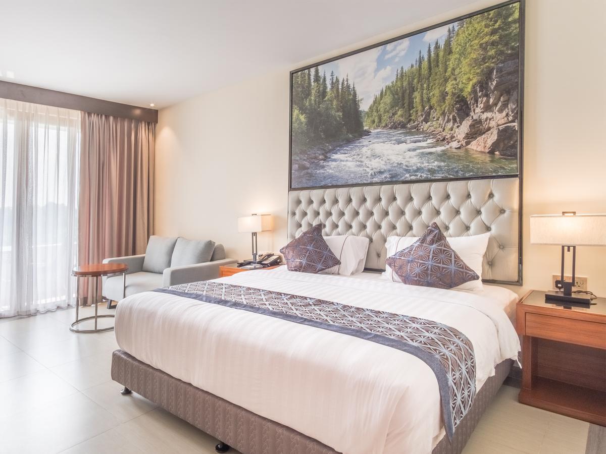 Hotel Sijori 4*