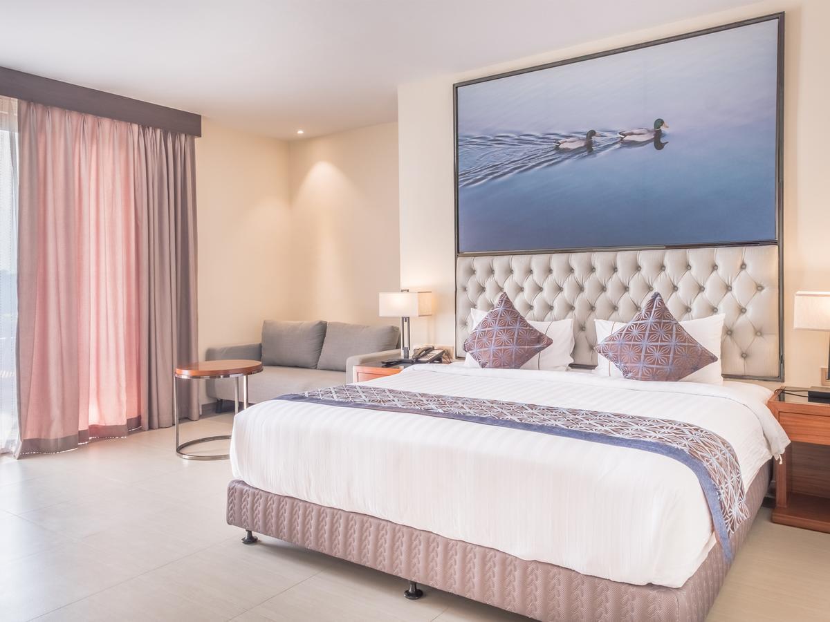 Sijori Hotel 4*
