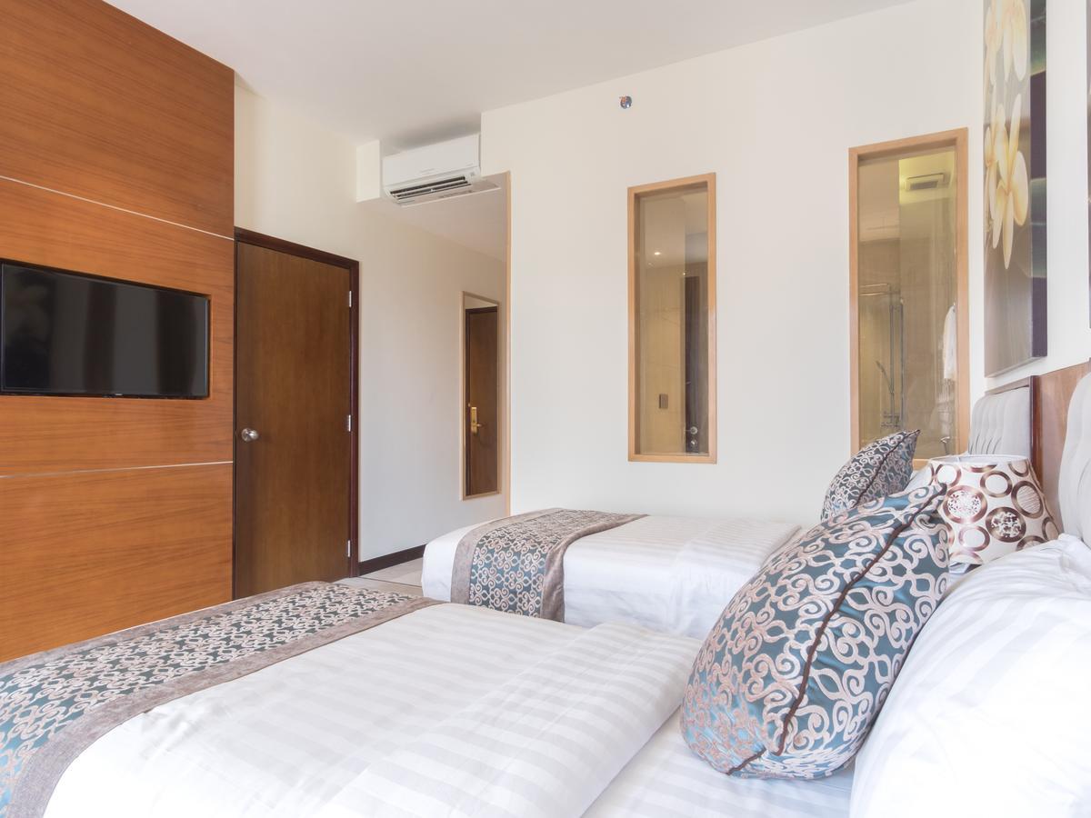Sijori Hotel 4*