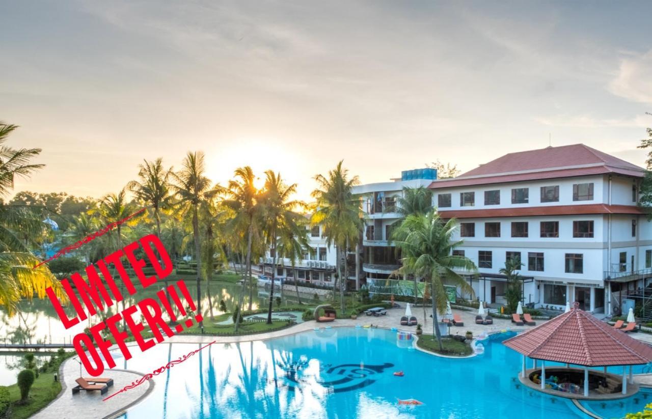 Sijori Hotel 4*